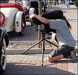 Bodo P. Schmitz photographing Body work Hebmüller (Visit Claus Missing)